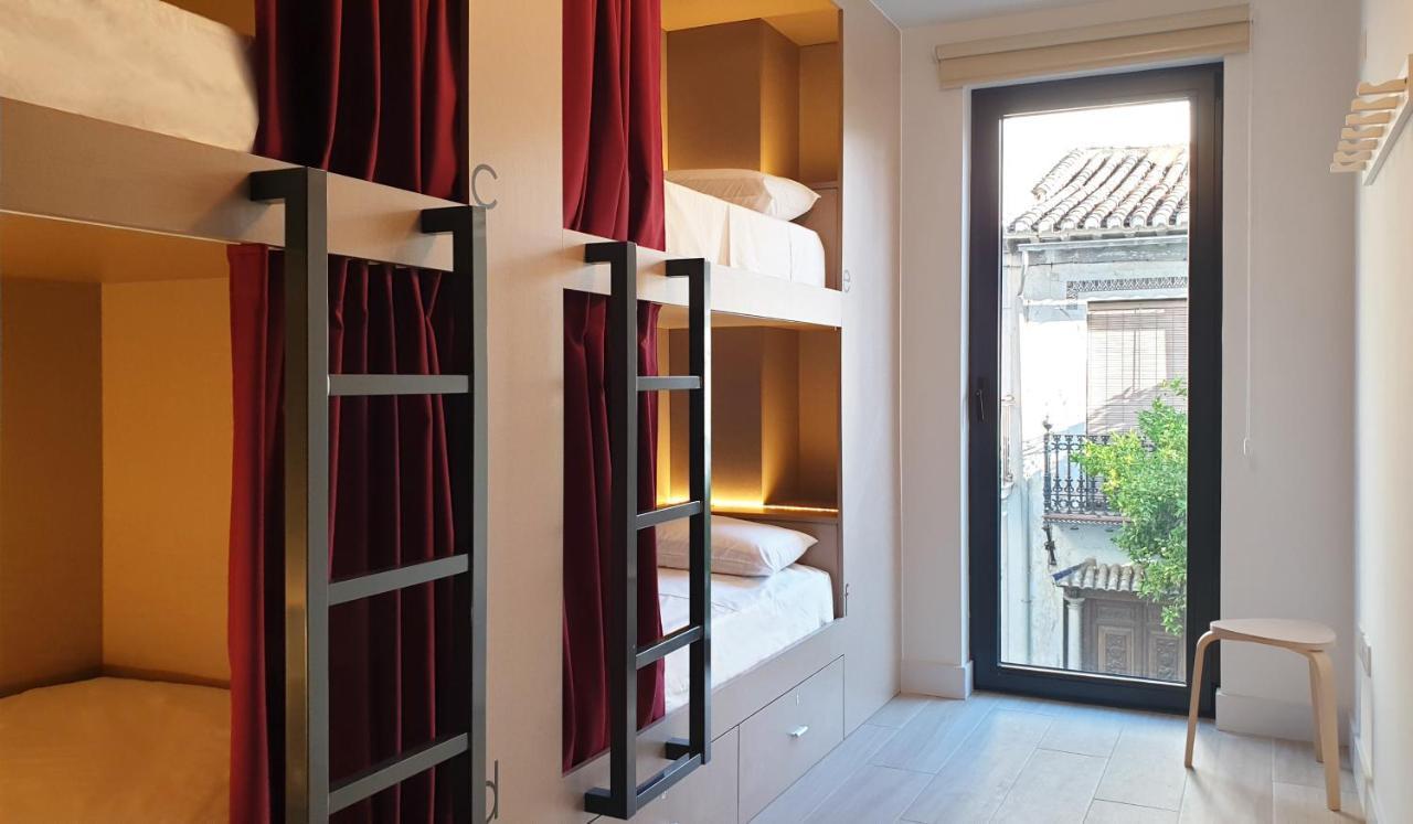 Broz Hostel กรานาดา ภายนอก รูปภาพ
